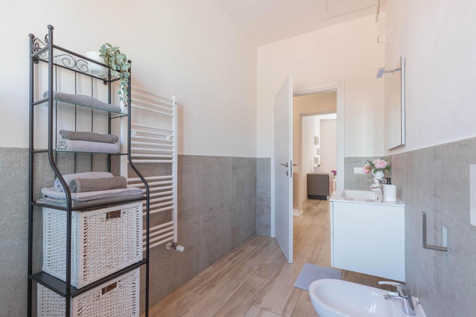 Abbraccio Di Mare- Relax Vicino Al Porto Apartment Livorno Ngoại thất bức ảnh